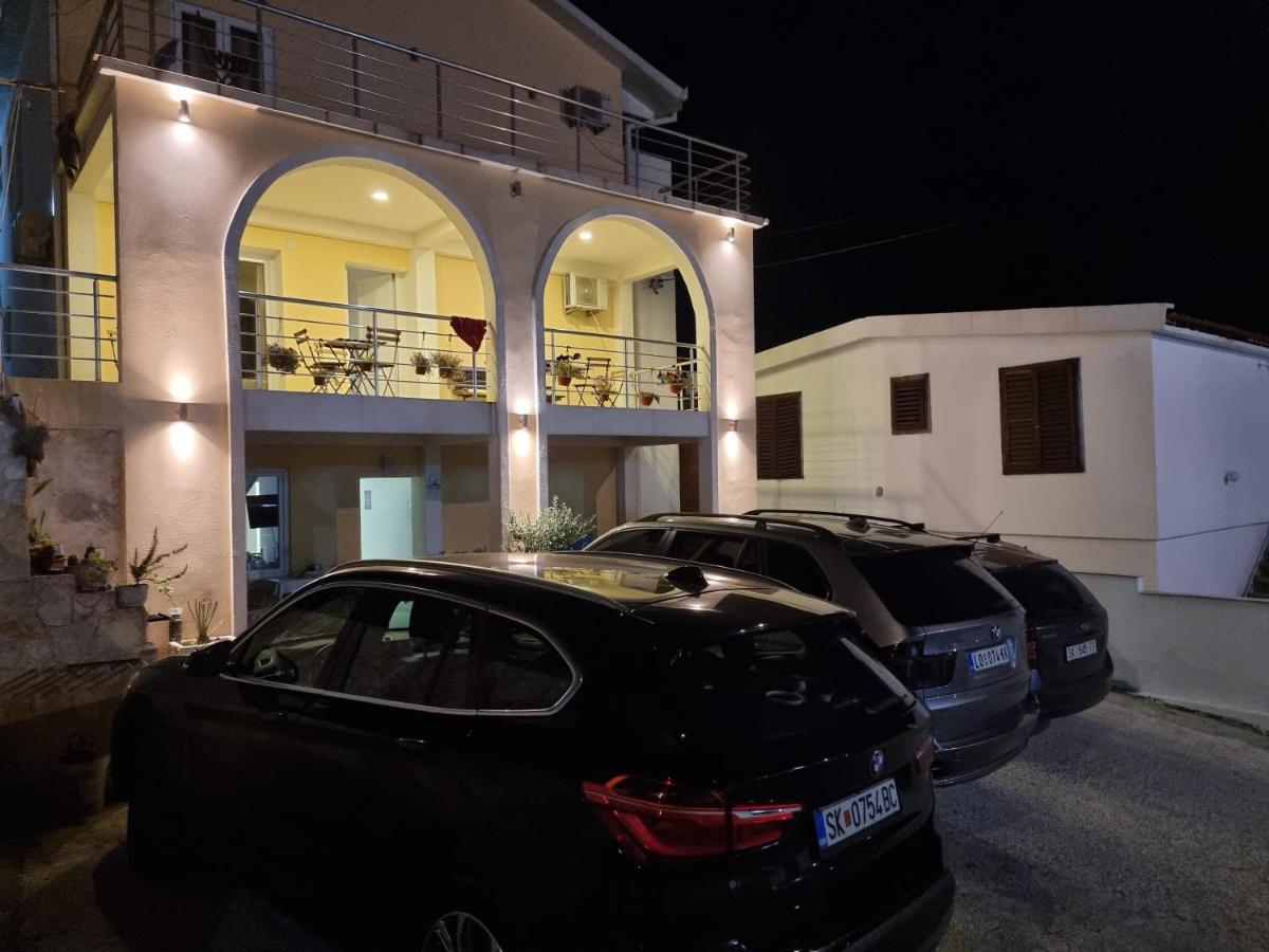 In Villa Guesthouse سوتوموري المظهر الخارجي الصورة