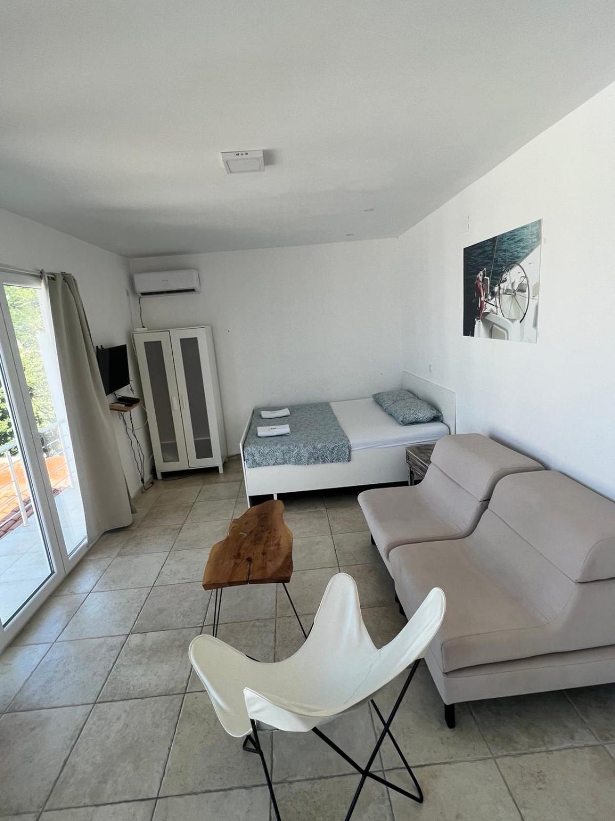 In Villa Guesthouse سوتوموري المظهر الخارجي الصورة