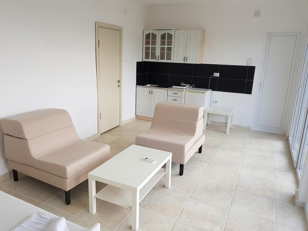 In Villa Guesthouse سوتوموري المظهر الخارجي الصورة